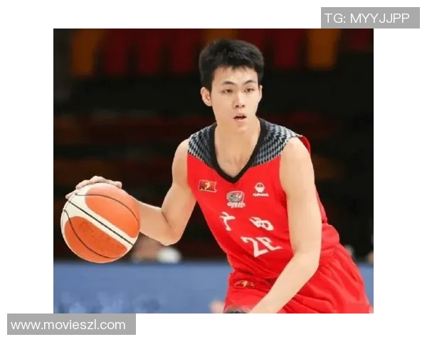 庞峥麟展现积极防守态度助力球队稳固后防线提升胜算