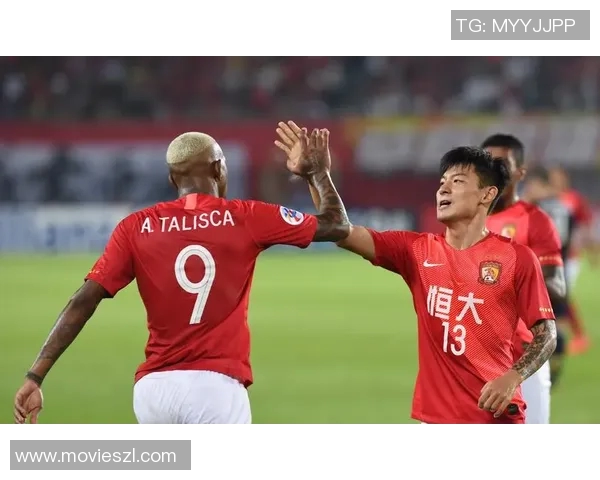 广州恒大豪取小组第一,挺进亚冠淘汰赛,再次征战亚洲足坛巅峰 广州恒大豪取小组第一,挺进亚冠淘汰赛,再次征战亚洲足坛巅峰